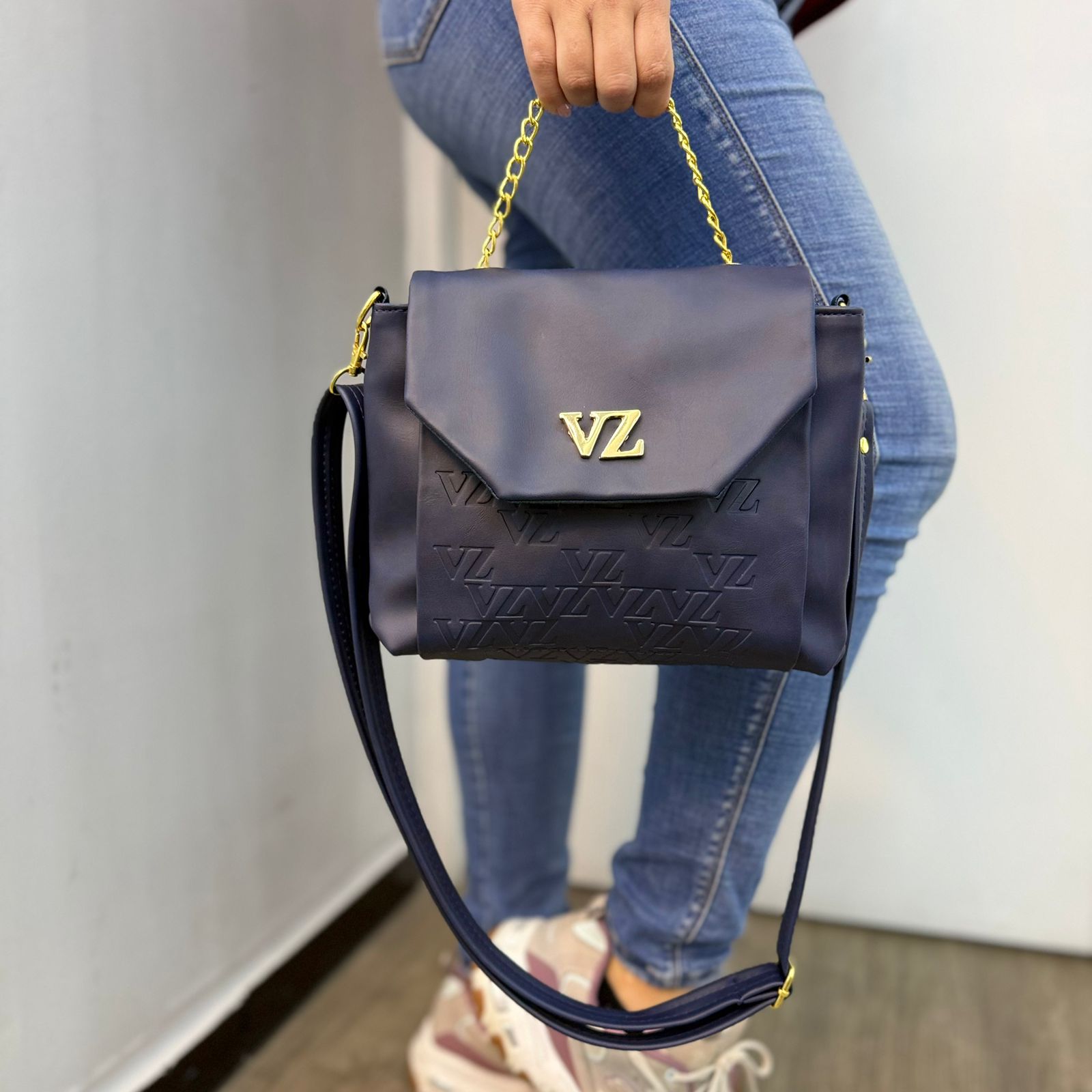 Carriel Dacota Dama Ref. ZOE